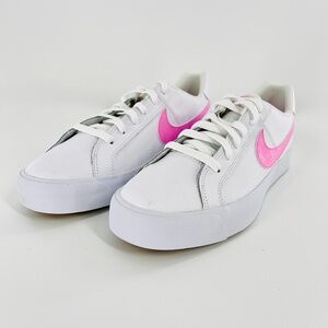 Nike Court Royale AC Women's Sneaker